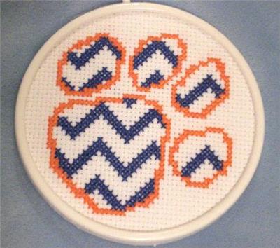 (image for) Pawprint Ornament